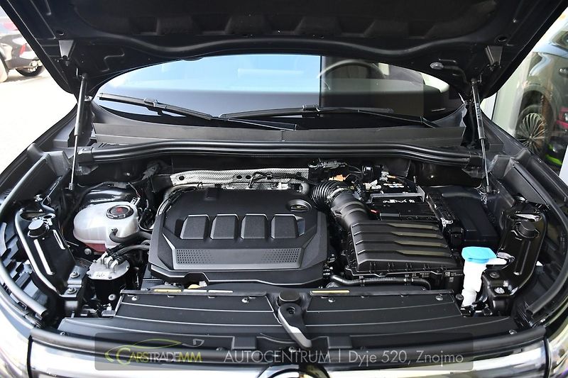 Volkswagen Tiguan 2.0TDi N.TOP 4M ZÁRUKA - fotka 53 z 55