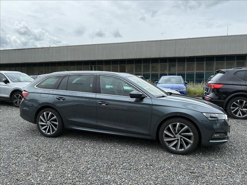 Škoda Octavia 2,0 PANORAMA,CANTON,HEAD-UP - fotka 8 z 28
