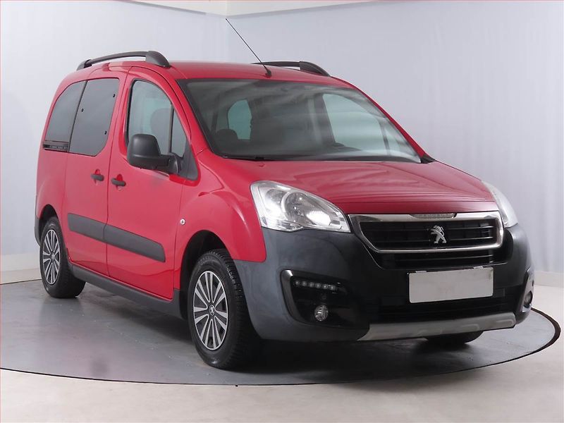 Peugeot Partner (2017) Outdoor 1.6 16V, 5Míst, ČR - fotografie inzerátu