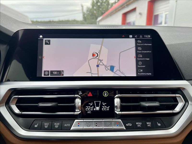BMW Řada 3 330D xDrive M SPORT záruka - fotka 39 z 57