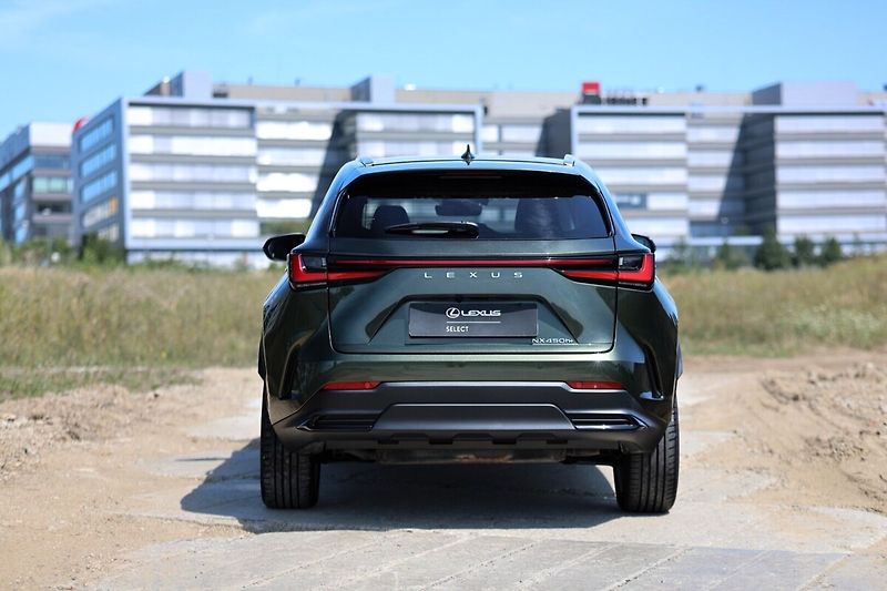 Lexus NX 450h plus 450H+ 2,5 PHEV PRESTIGE - fotka 28 z 30