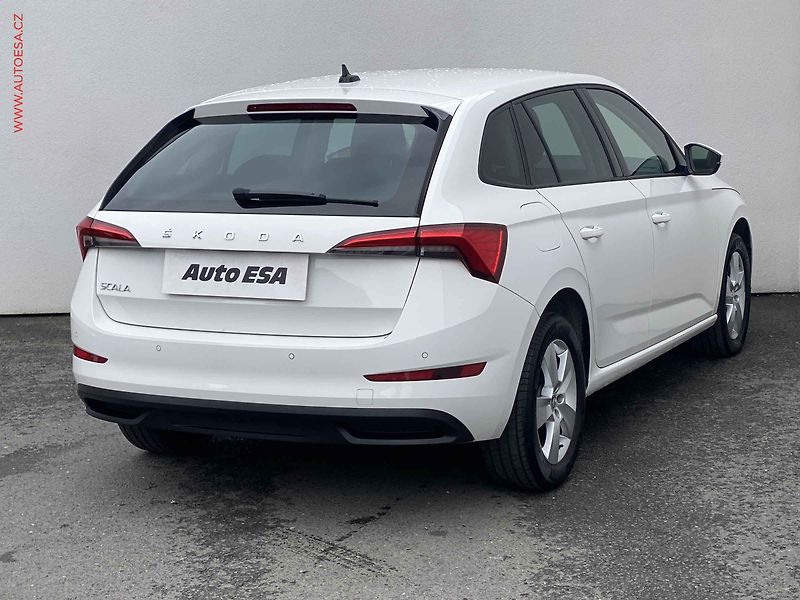 Škoda Scala (2021) 1.0 TSi, 1.maj,ČR, Ambition - fotka 4 z 19