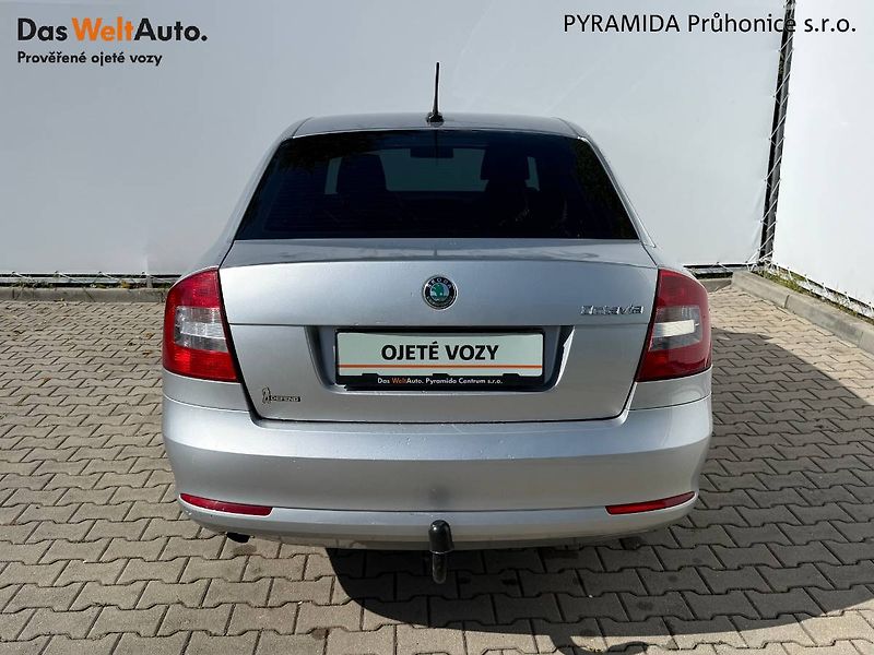 Škoda Octavia (2012) 1.6 TDI 77 kW Ambiente - fotka 7 z 20