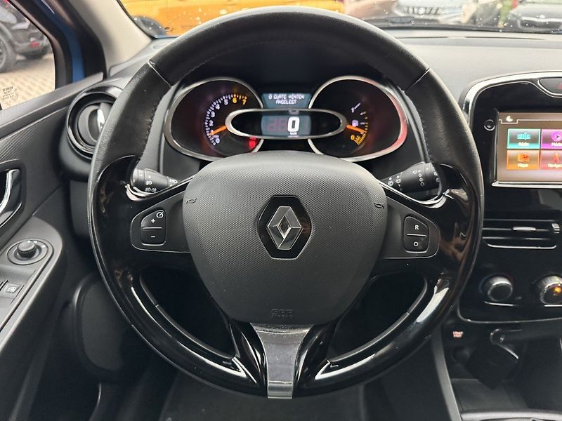 Renault Clio (2013) 1.2i Navi Klima Tempomat BT - fotka 7 z 50