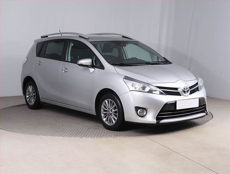 Toyota Verso (2016) 1.8 Valvematic, Automat - fotografie inzerátu