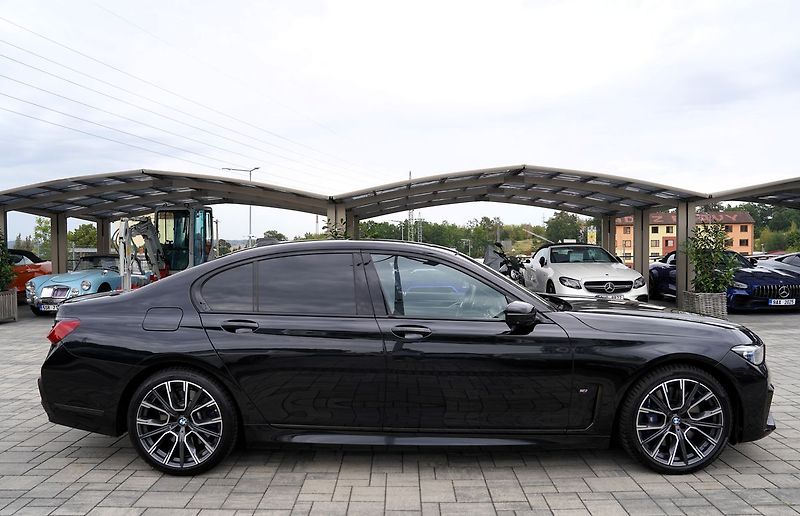 BMW Řada 7 740d xDrive/Laser/M paket/20/Č - fotka 7 z 50