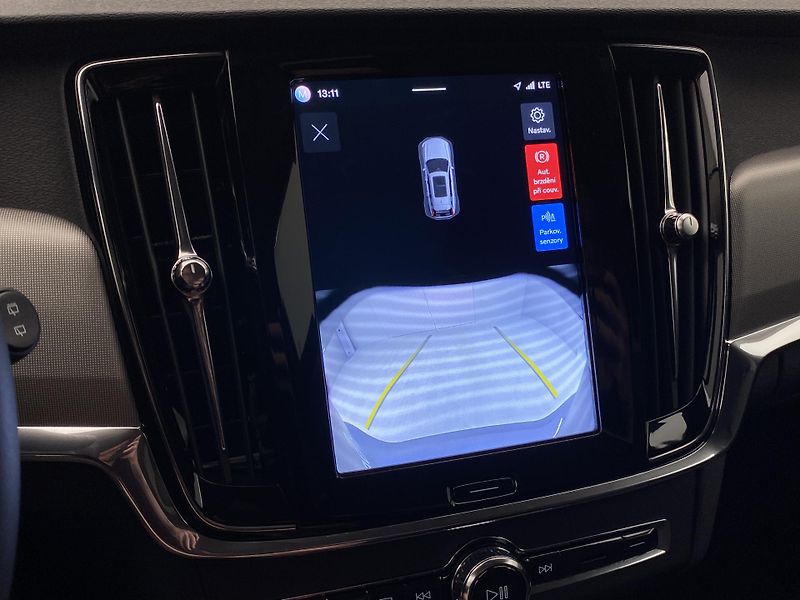 Volvo V90 T6 AWD RECHARGE CORE REZERVACE - fotka 56 z 60