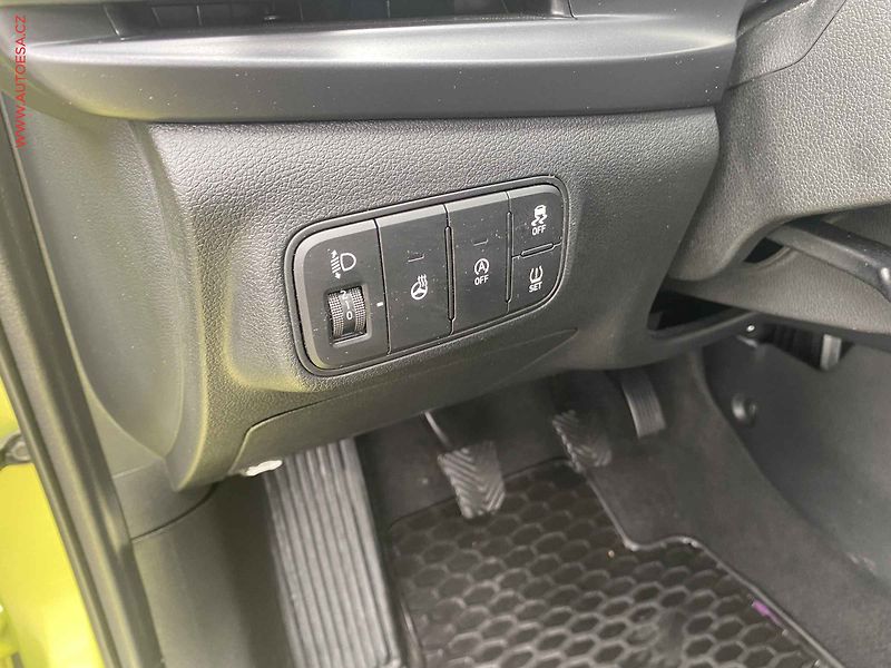 Hyundai i20 (2024) 1.0 T-GDi, 1.maj,ČR, Style - fotka 15 z 19