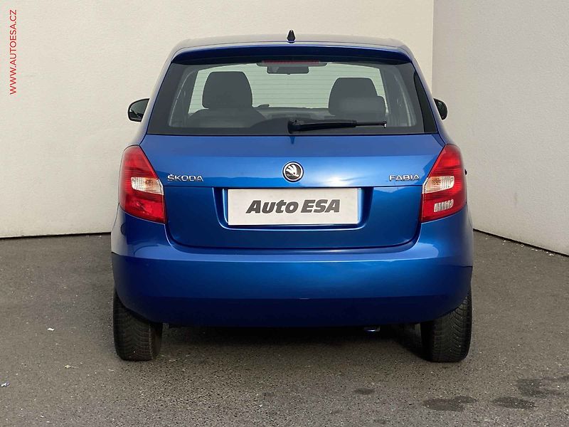 Škoda Fabia (2014) 1.2 12V, Active, AC - fotka 5 z 16