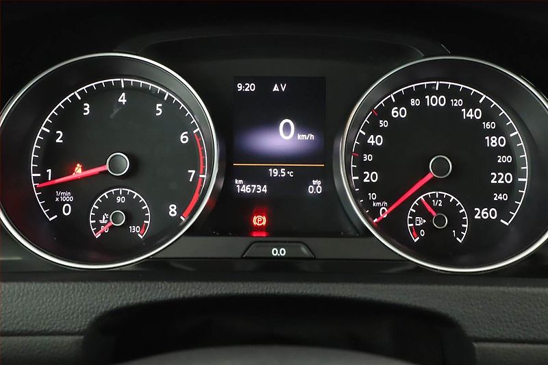 Volkswagen Golf (2014) 1.2 TSI, Navi, Tempomat - fotka 11 z 18