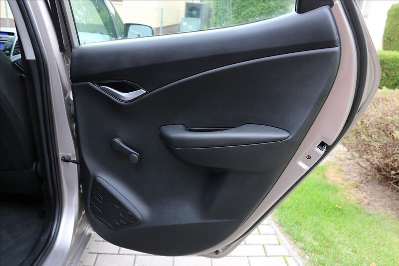 Hyundai ix20 1,6 91kW,1 majitel ČR,Tažné - fotka 22 z 31