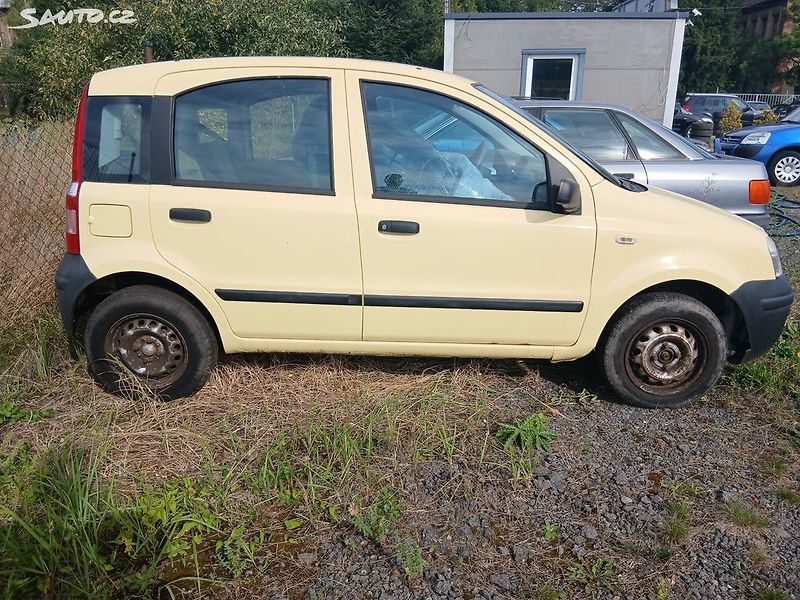 Fiat Panda 1.1i, utržené rameno, pojízdné - fotka 2 z 9