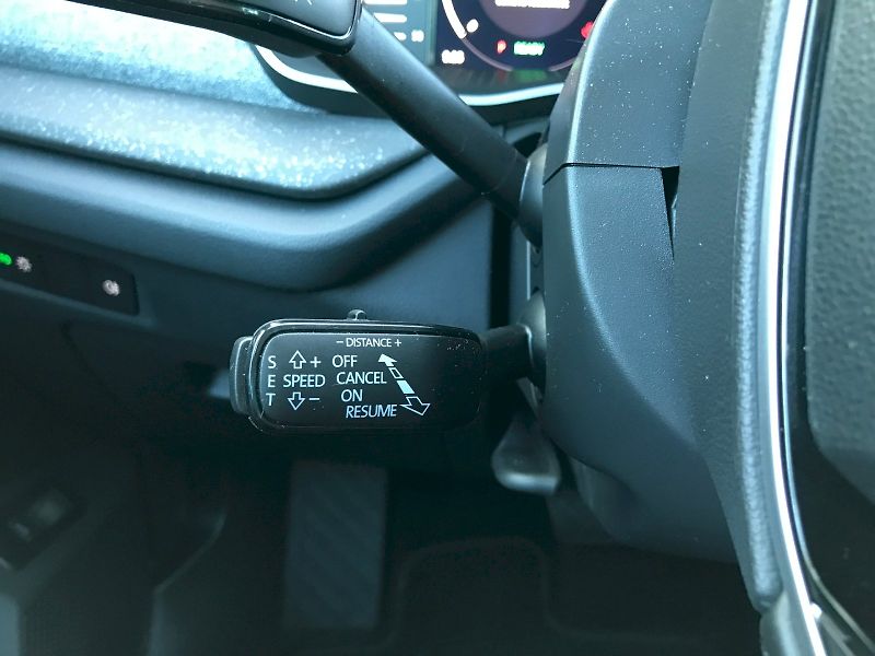 Škoda Octavia (2025) COMBI TOP SELECTION 1,5 TSI M- - fotka 16 z 28