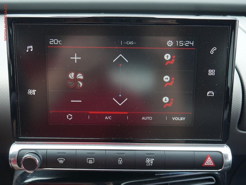 Citroën C4 Cactus (2018) 1.2 PT, ČR, servis.kniha, AC - fotka 15 z 19