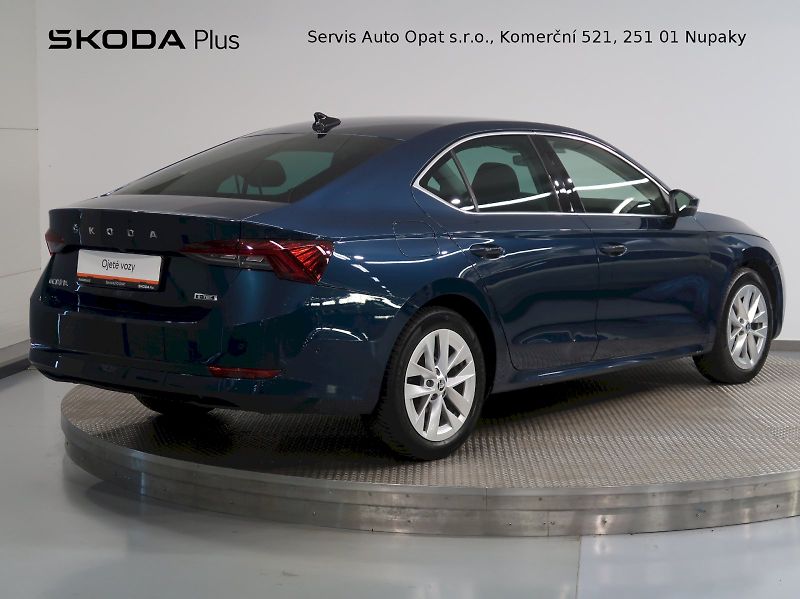 Škoda Octavia (2021) STYLE 1.5TSI 110KW M-HEV DSG N - fotka 2 z 39