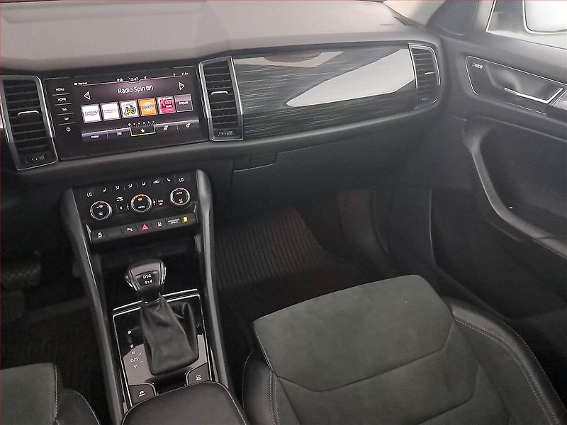 Škoda Kodiaq (2021) 2.0 TSI - fotka 8 z 31