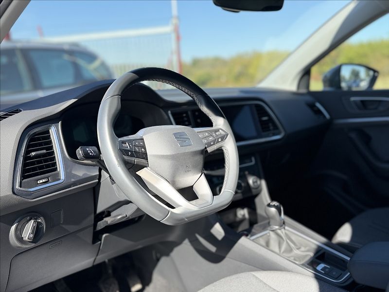 Seat Ateca TSI 81kW LED TAŽNÉ 30tKm - fotka 10 z 26