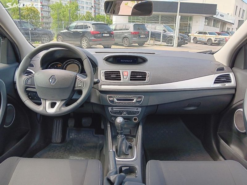 Renault Mégane 1.9 dCI 96kW - fotka 12 z 26
