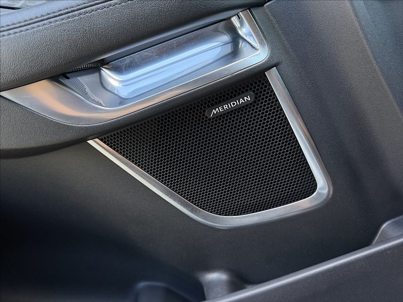 Jaguar E-Pace 2.0 D180 První majitel ČR - fotka 22 z 27