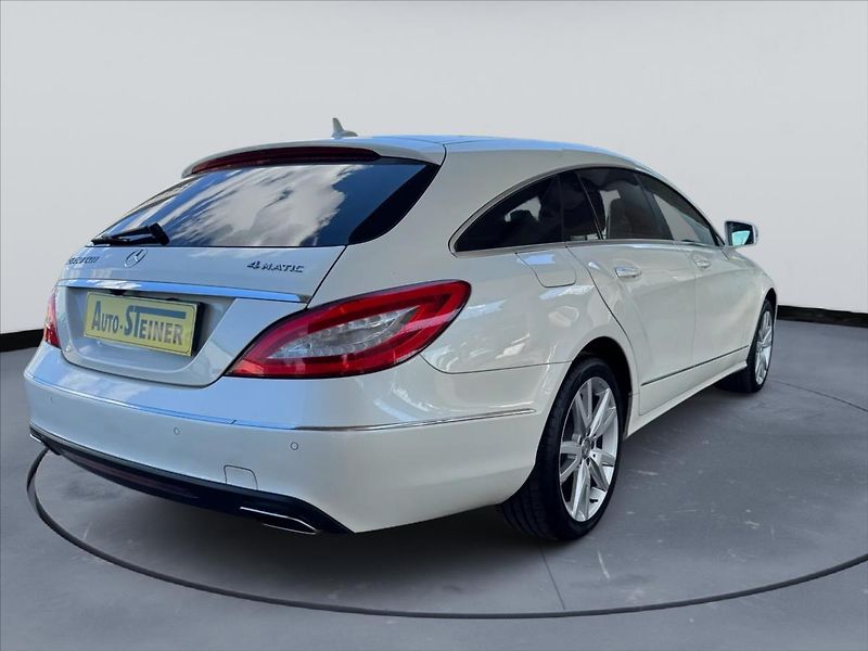 Mercedes-Benz CLS 3,0 d 4M,webasto - fotka 8 z 24