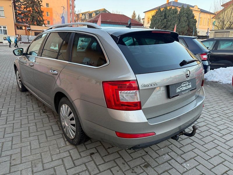 Škoda Octavia (2015) 1.6 TDI Greenline - Max výbava - fotka 2 z 16