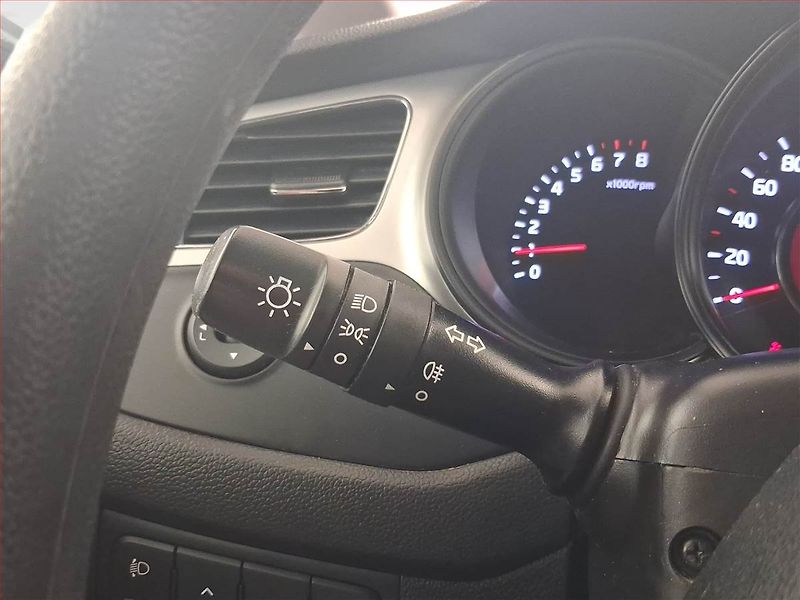 Kia Ceed (2016) 1.4 CVVT, ČR,1.maj, Serv.kniha - fotka 16 z 21