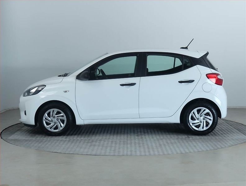 Hyundai i10 (2021) 1.0, Serv.kniha, Tempomat - fotka 3 z 15