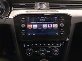 Volkswagen Passat (2017) Highline 2.0 TDI, Kůže, Navi - náhled 12