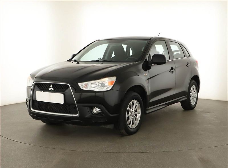 Mitsubishi ASX (2012) 1.8 DI-D MIVEC, 4X4, Tempomat - fotka 2 z 17