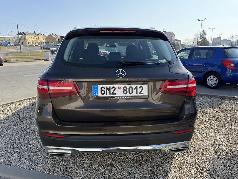 Mercedes-Benz GLC 220d 125kW 4Matic - fotka 6 z 68