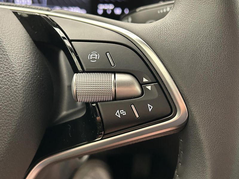 Škoda Scala 1.5 TSI Top selection - fotka 20 z 29