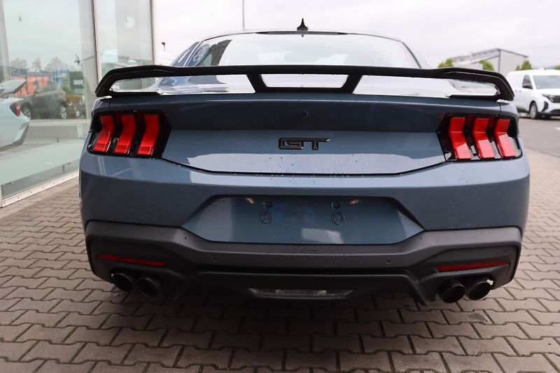 Ford Mustang (2026) 5.0 MagneRide GT-Styling - fotka 7 z 28