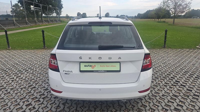 Škoda Fabia 1.0 TSI 70 kW Ambition CZ DPH - fotka 7 z 22