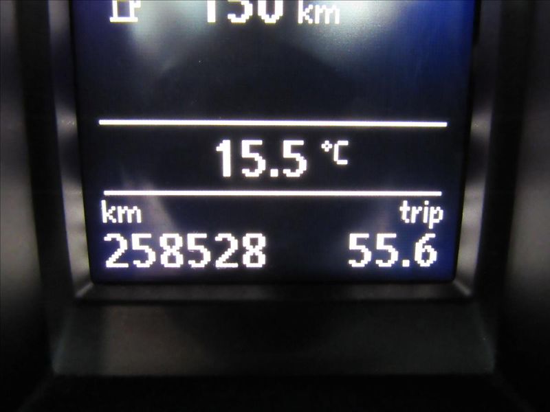 Volkswagen Golf 1,6 TDi 77kW Variant - fotka 14 z 29