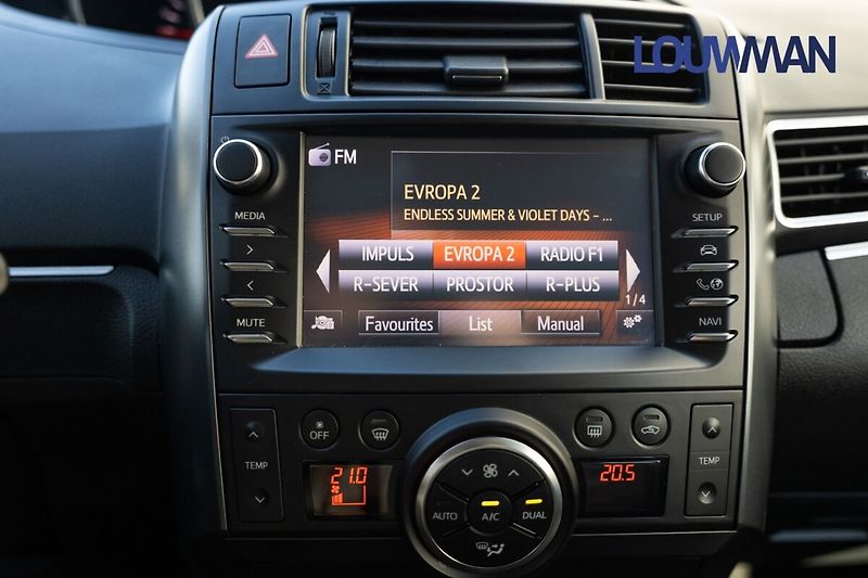Toyota Verso 1.8 Valvematic Multidrive  Act - fotka 8 z 26