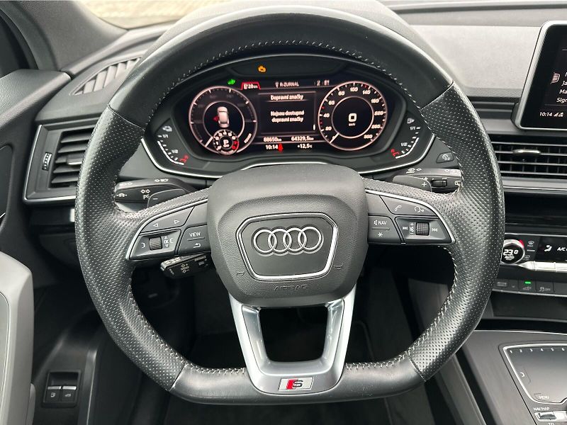 Audi Q5 4x4 PHEV 270kW SoH:87,8% - fotka 20 z 24