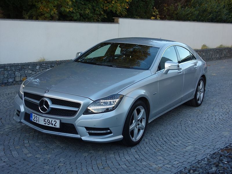 Mercedes-Benz CLS (2012) 350D*4M*AMG*195KW*TOP-VÝB*CZ!! - fotka 9 z 48