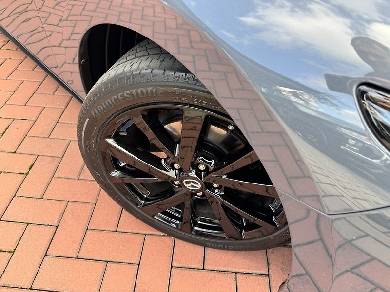 Mazda 3 (2019) 2.0i G122 LED Navi Bose Kamera - fotka 47 z 50