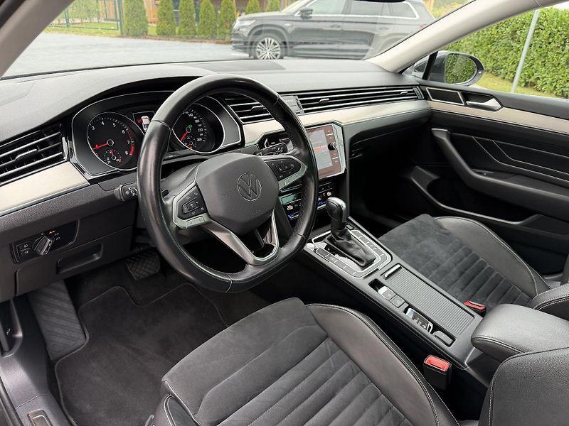 Volkswagen Passat (2020) 1.5 tsi 110 kw/DSG/sedan - fotka 16 z 22