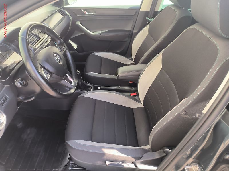 Škoda Rapid (2016) 1.6 TDi, xenon, autoAC - fotka 9 z 19