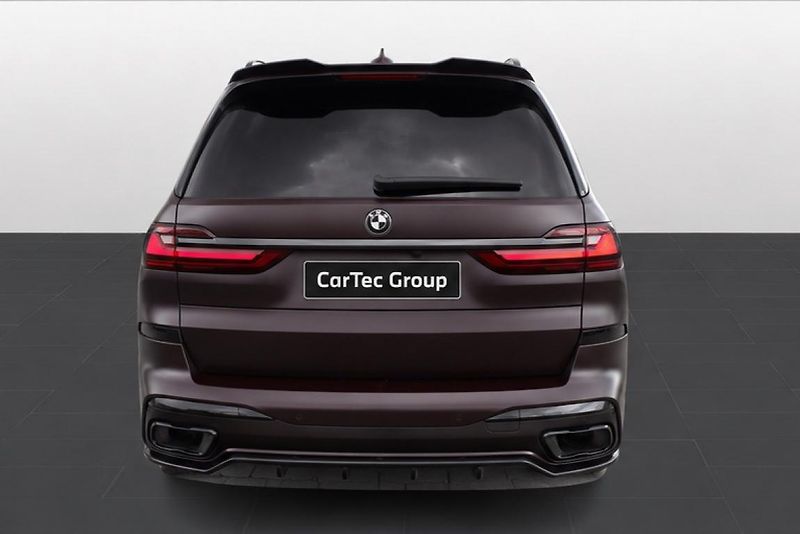 BMW X7 xDrive40i - fotka 14 z 15