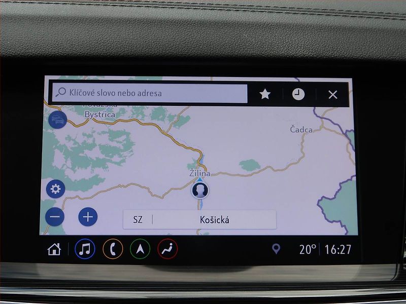 Opel Insignia (2019) Navi, Tempomat, Park. senzory, - fotka 12 z 19