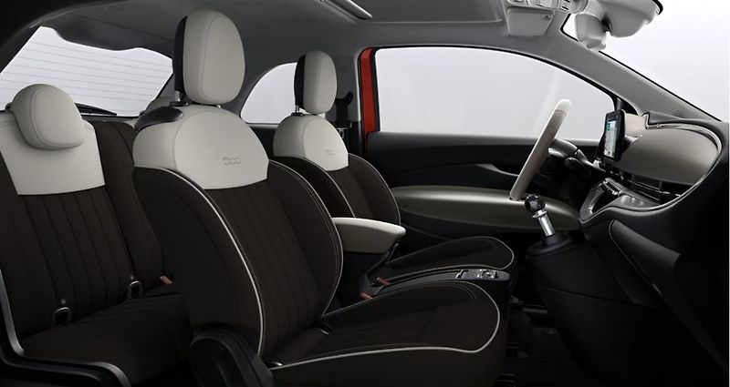 Fiat 500 (2026) La Prima Hybrid 1.0 BSG - fotka 5 z 5