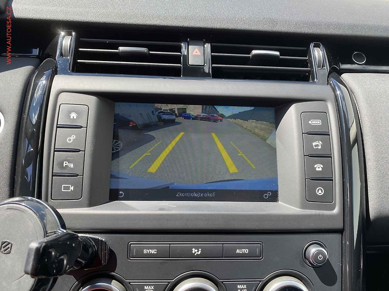 Land Rover Discovery (2017) 3.0 Tdv 6 4x4, ČR, AT, LED - fotka 19 z 21