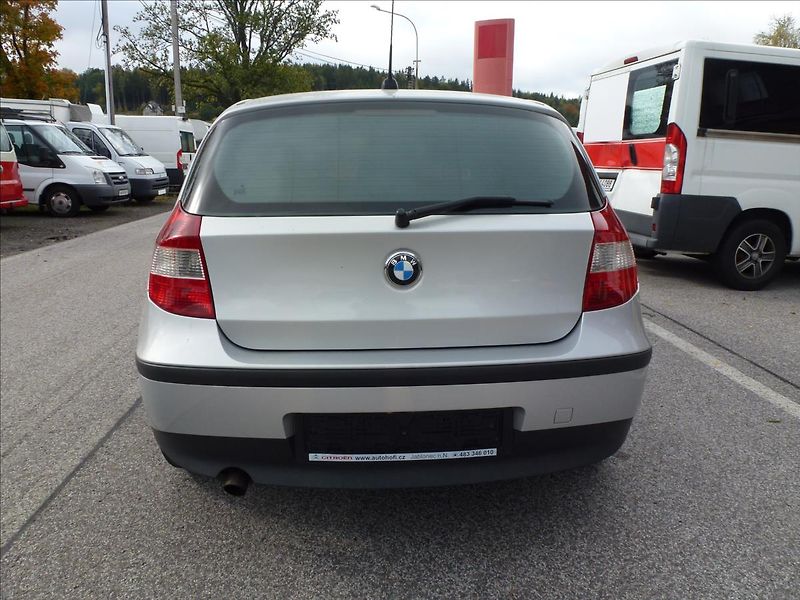 BMW Řada 1 1,6 116i Velmi dobrý stav !!! - fotka 9 z 51