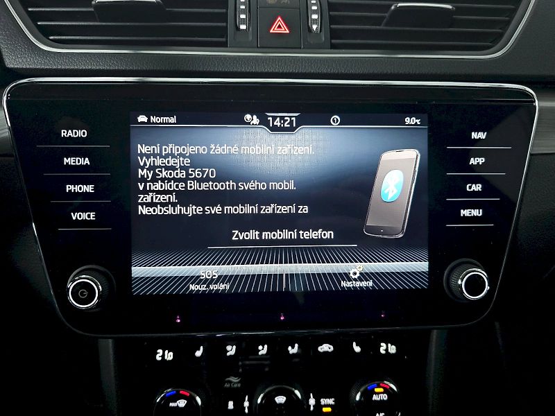 Škoda Superb (2023) 2.0TDi 147kW 4x4 STYLE EXTRA W - fotka 12 z 30
