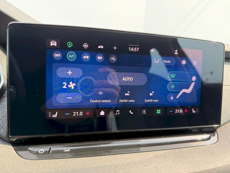 Škoda Octavia (2024) 1.5 TSI 110kW DSG Top Selectio - fotka 18 z 35