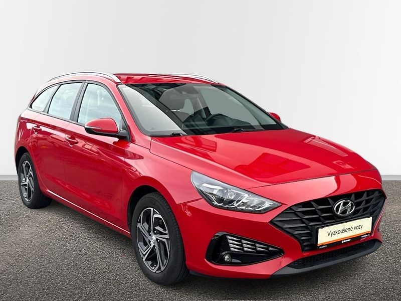 Hyundai i30 Family Comfort - fotka 14 z 25