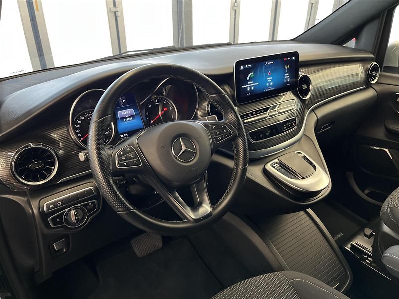 Mercedes-Benz Třídy V 300 d Long - fotka 9 z 25