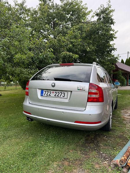 Škoda Octavia (2007) Rs 2.0 TDI - fotka 4 z 14
